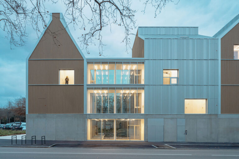 Cuál es la ubicación y servicios del Centro Hogar en Cruz del Eje 8 Cuál es la ubicación y servicios del Centro Hogar en Cruz del Eje