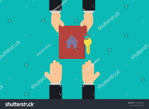 manos entregando documento con llave hogar