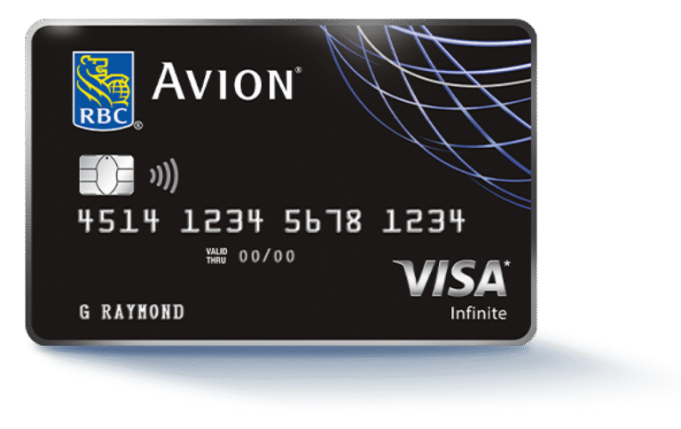 pasajero reservando vuelo con tarjeta de puntos