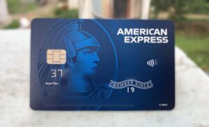 tarjeta de credito american express con beneficios visibles